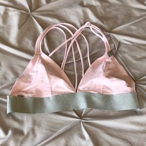 ‼️SOLD‼️🔥🌸STRAPPY UNLINED BRALETTE VS PINK 🌸🔥